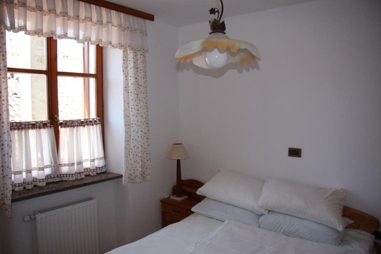 Cozy Apartments Buket In The Center Izola Bagian luar foto