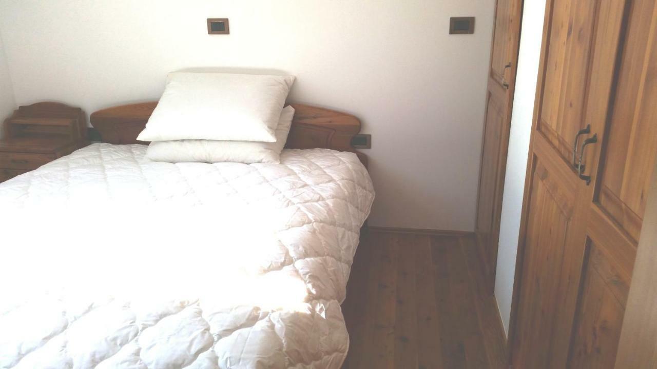 Cozy Apartments Buket In The Center Izola Bagian luar foto
