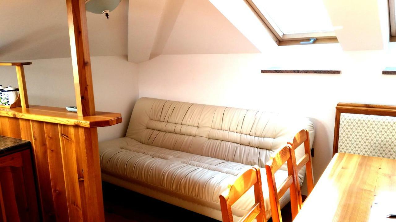 Cozy Apartments Buket In The Center Izola Bagian luar foto